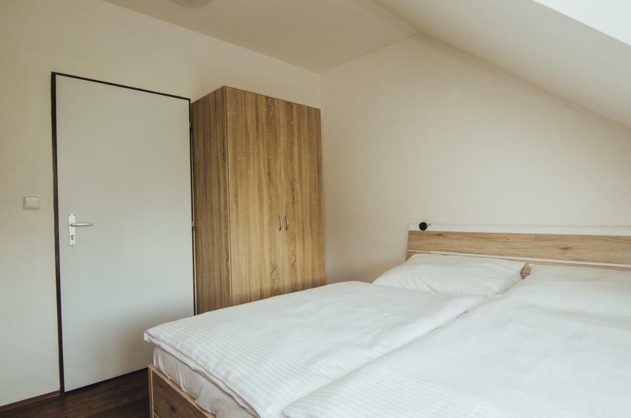 Guest House Na Hristi Lestina Luaran gambar